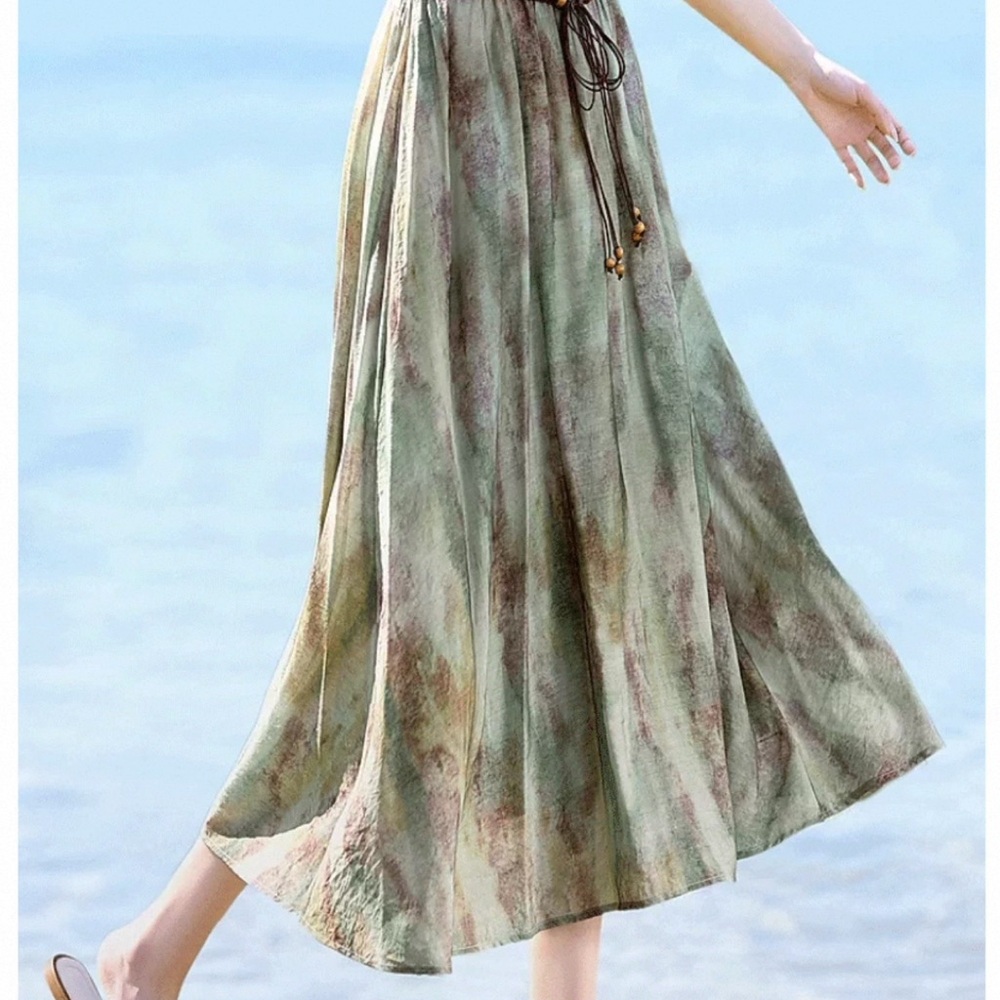 Elegant Green Maxi Skirt